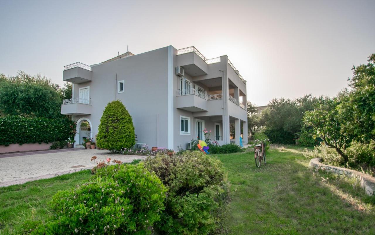 Apartment Zoi Meson Yerakarion